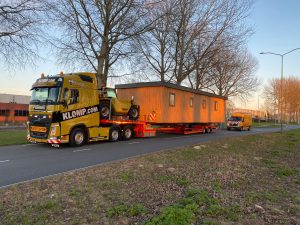 Klomp Transport - stacaravan transport services